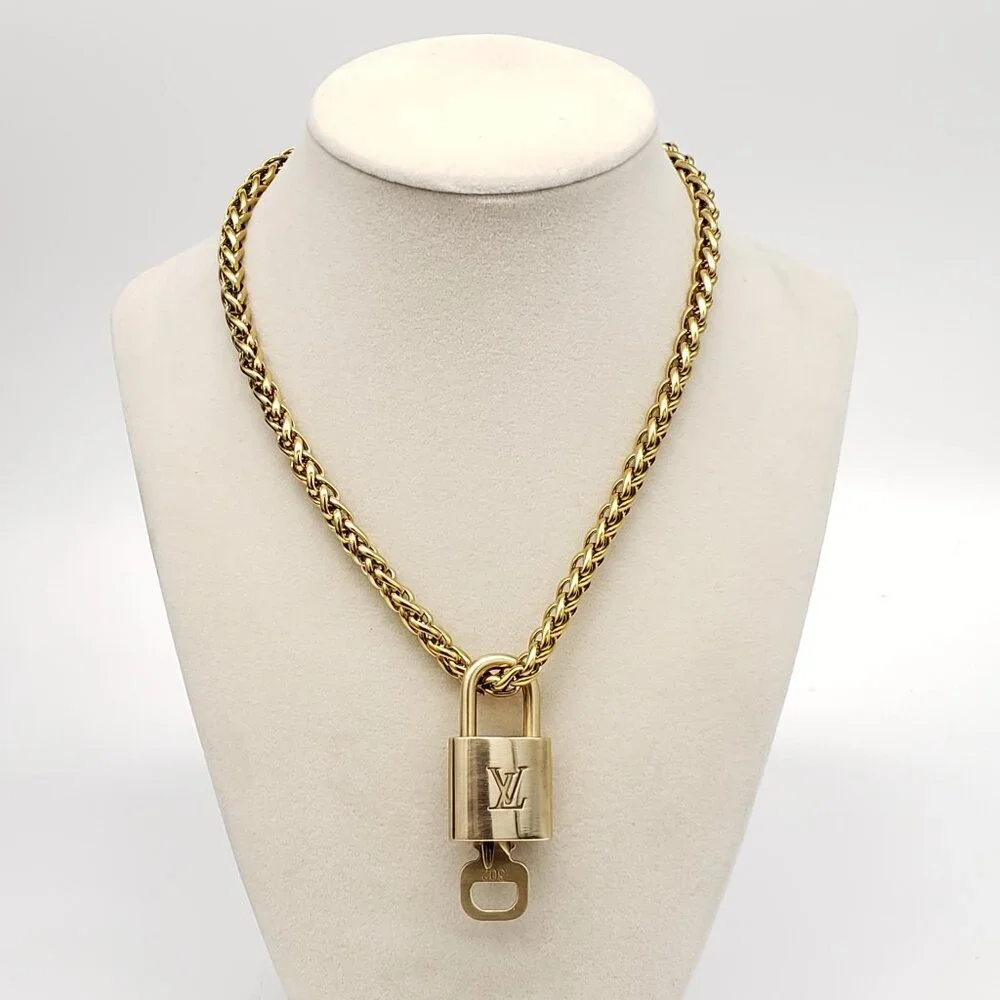 Authentic Louis Vuitton Gold Padlock w/ Unbranded Fashion Stainless Steel Chain - Picture 1 of 7